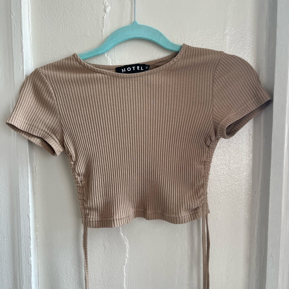 Motel Rocks Ruched Side Crop Top
